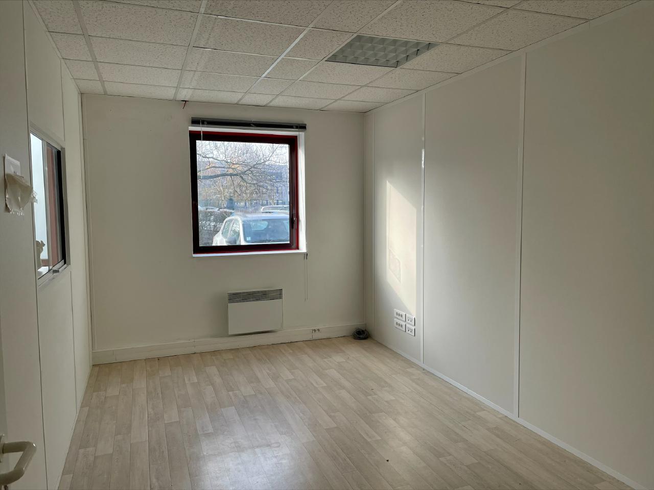 Local d'activité Herblay 1052m² Location local d'activité Herblay Val-d'Oise OLACT2206289 3